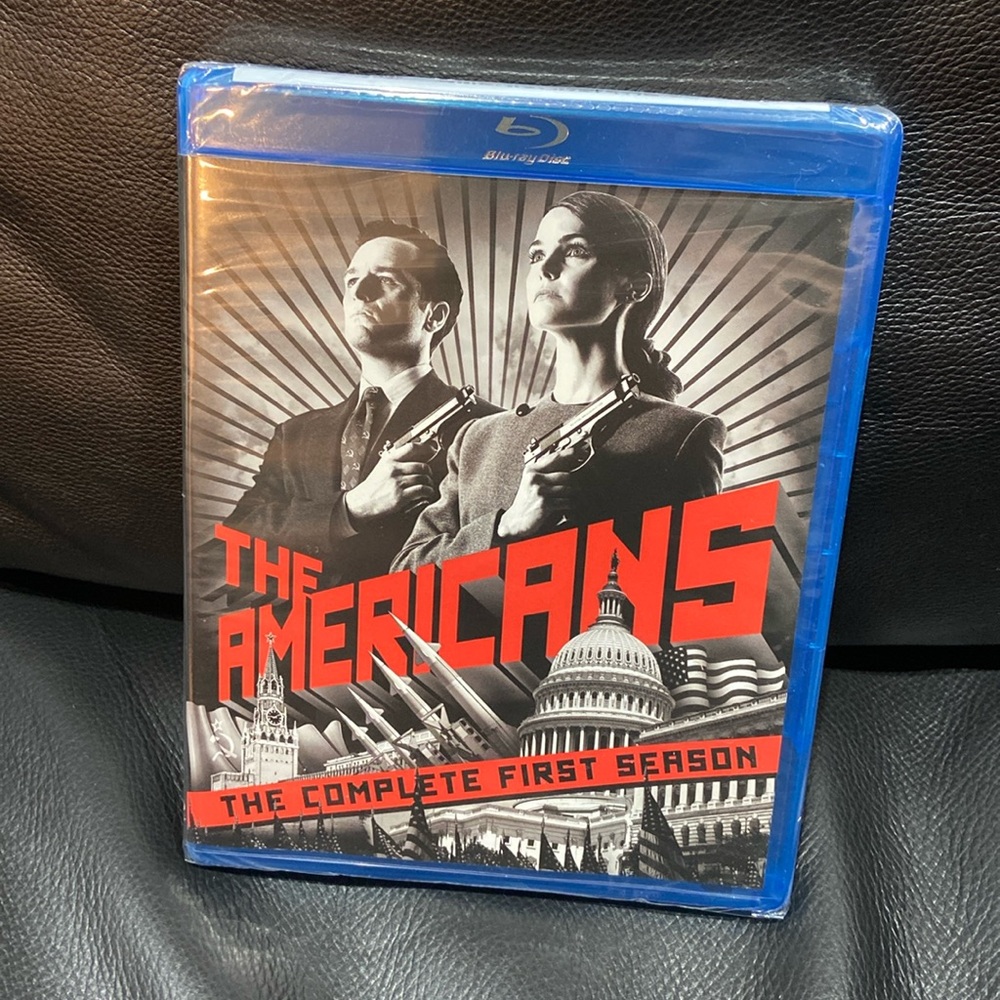The Americans Season 1 Blu Ray DVD - In Plastic Wrap